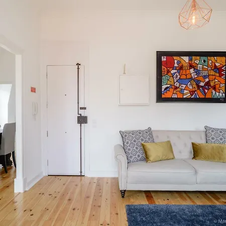 Estefania Rooftop - Center *