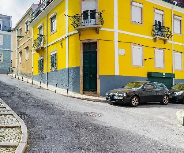 Estefania Rooftop - Center *